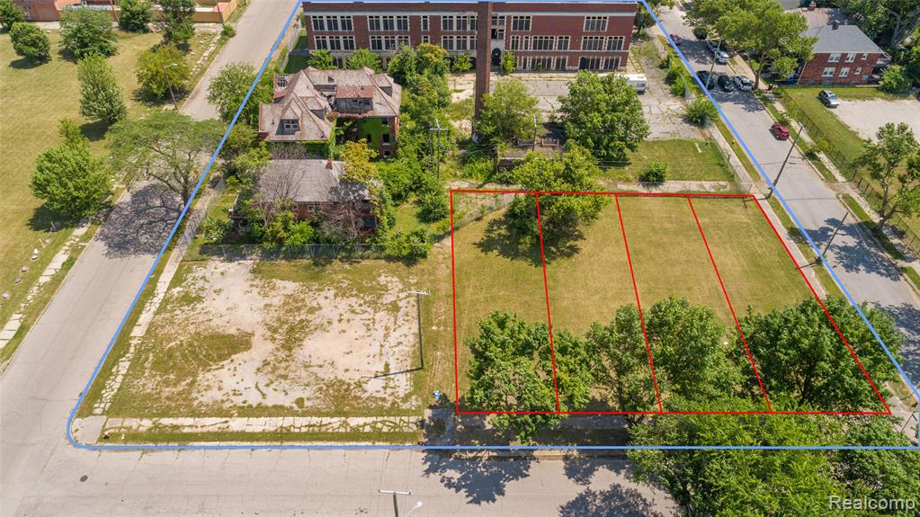 7625 Rosa Parks Boulevard Property Photo 7