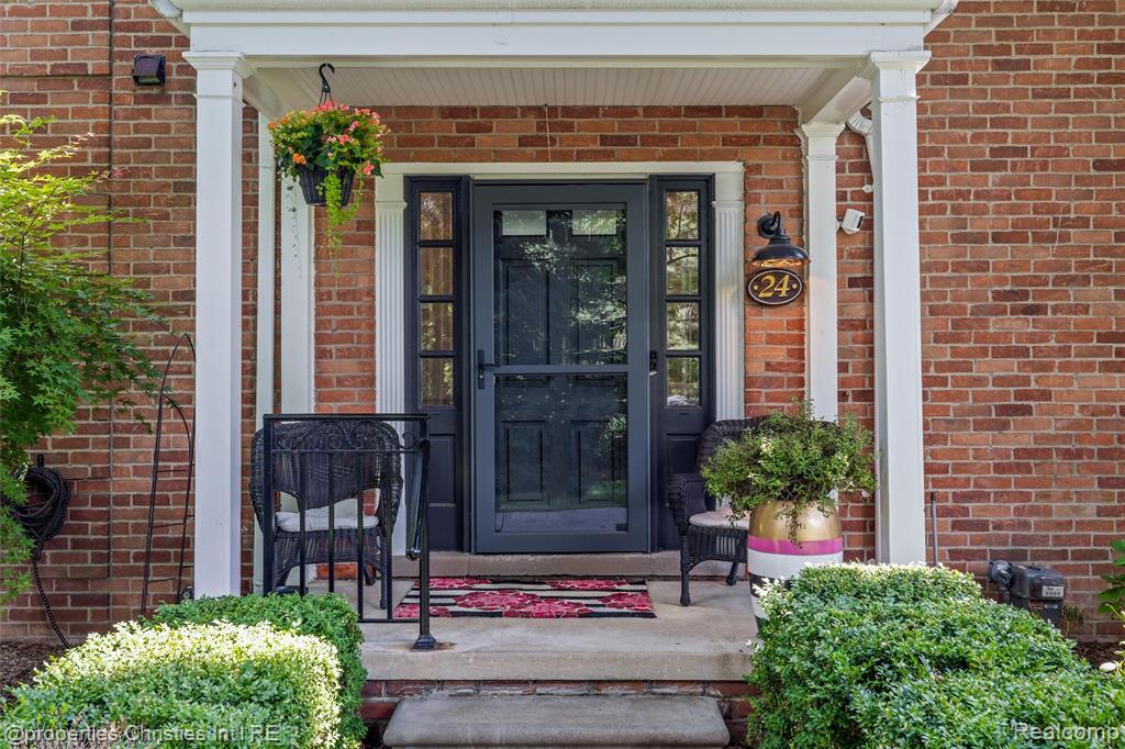 24 Barbour Lane Property Photo 1