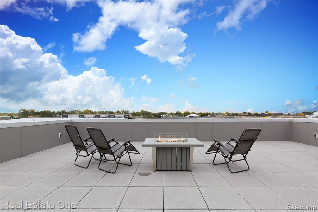 142 Pit Lane Property Photo 46