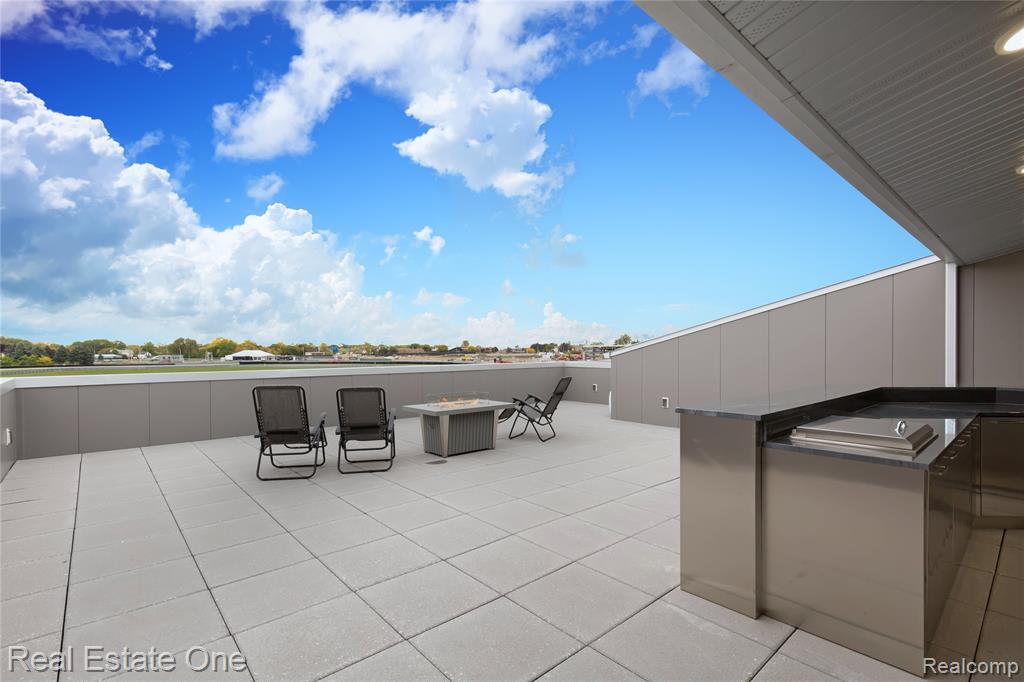 142 Pit Lane Property Photo 48
