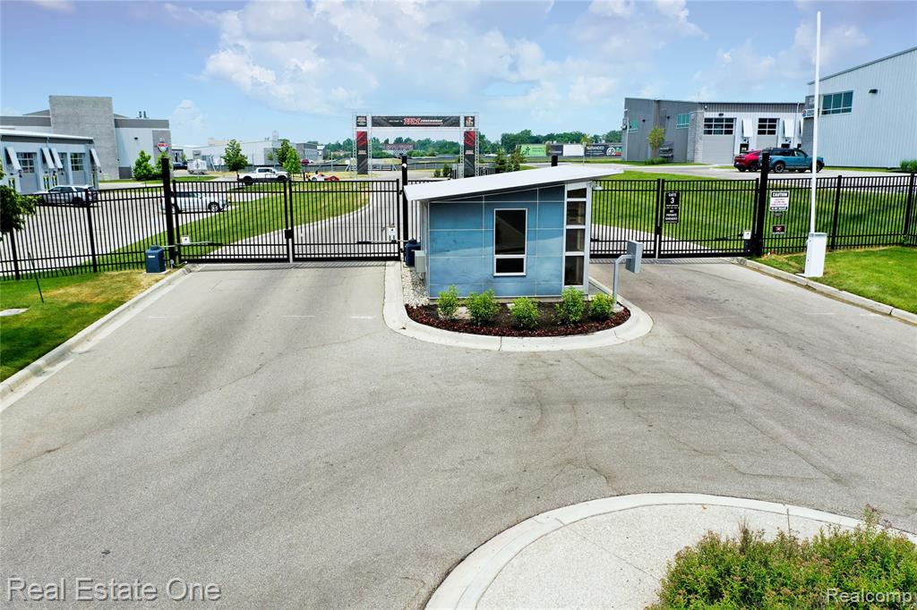 142 Pit Lane Property Photo 60