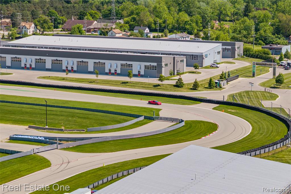 142 Pit Lane Property Photo 65