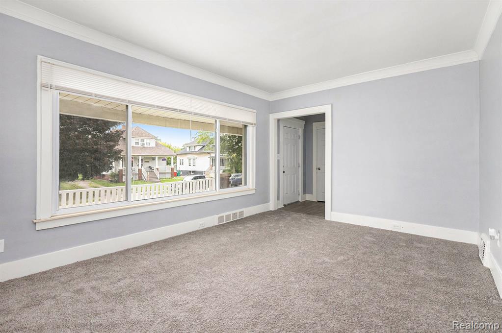 22497 Boulder Avenue Property Photo 4