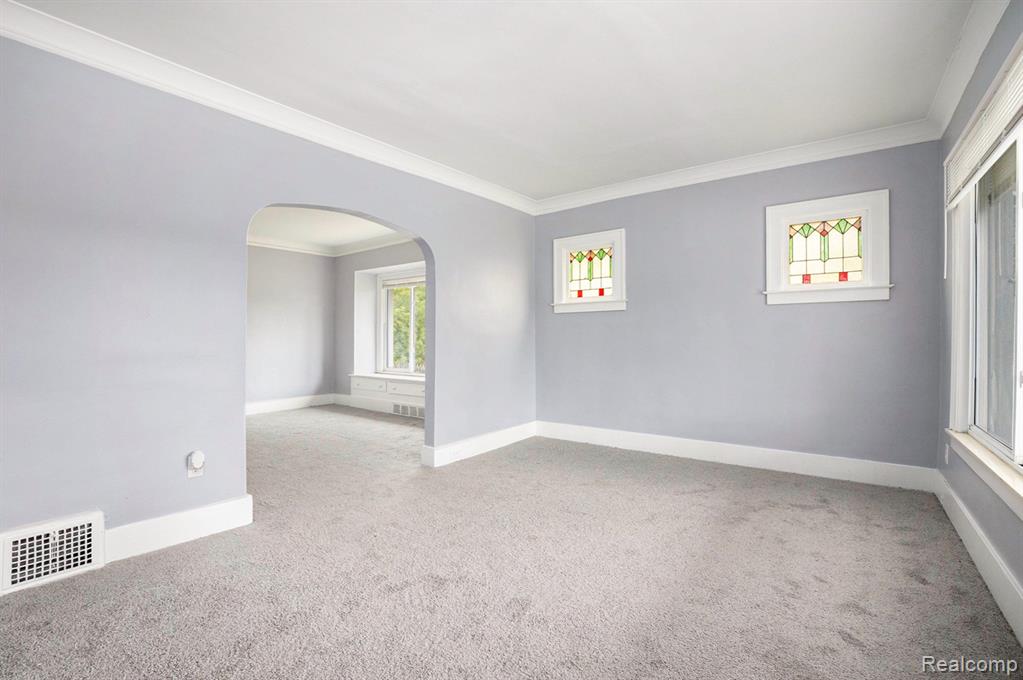 22497 Boulder Avenue Property Photo 6