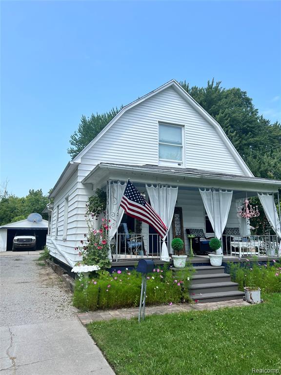 643 Thurman Street Property Photo 1