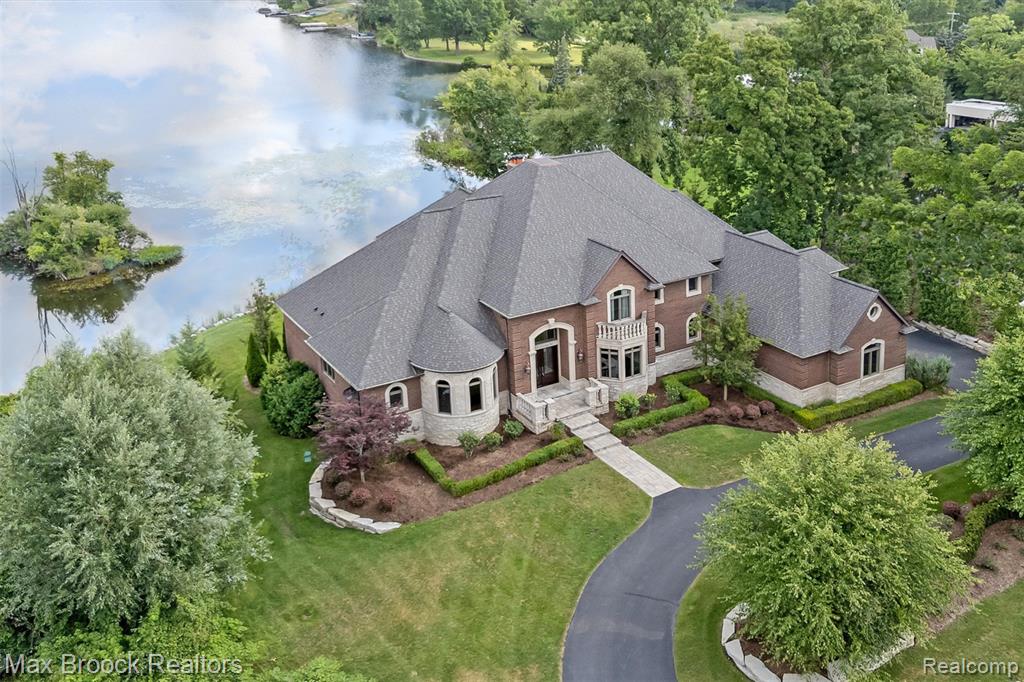 1456 Lochridge Road Property Photo 1