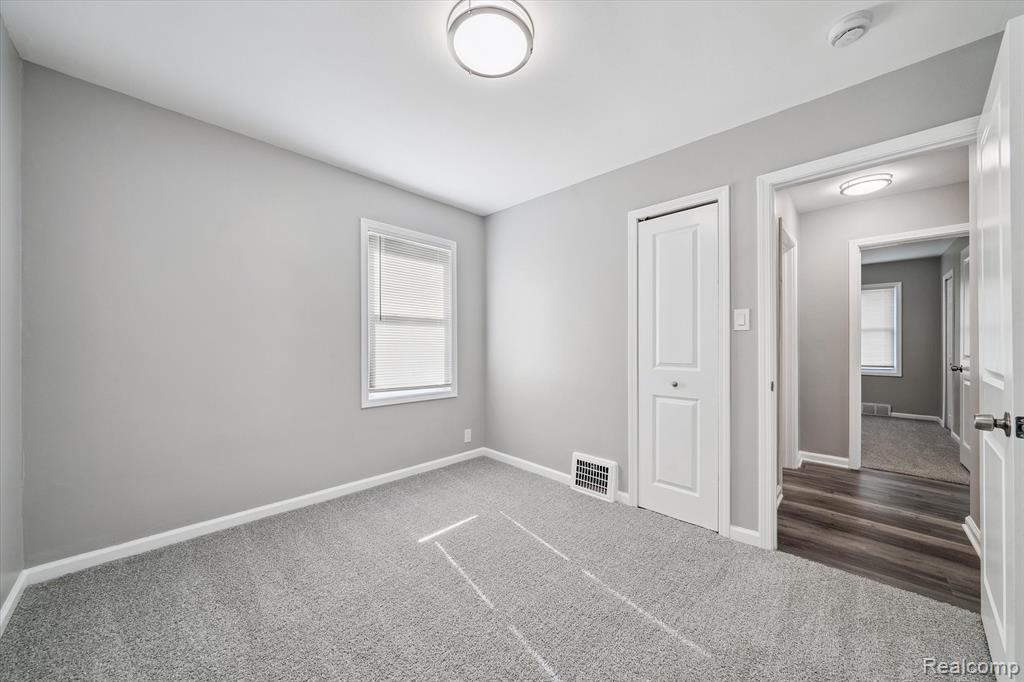18902 Westmore Street Property Photo 17