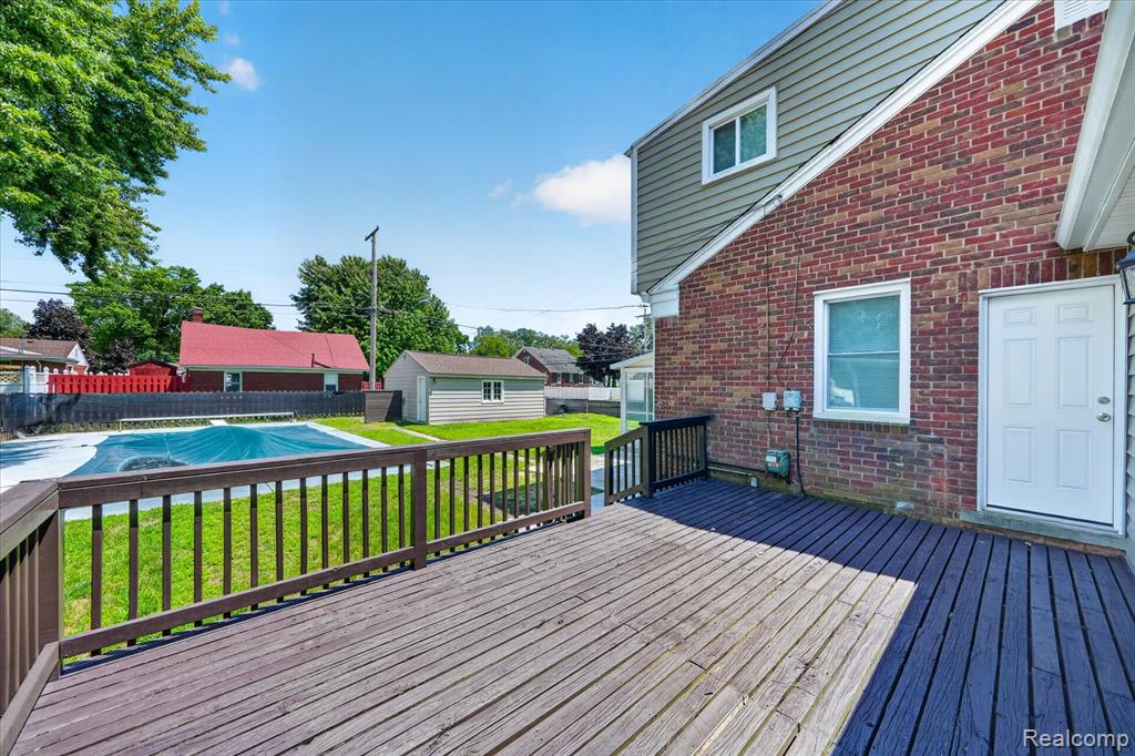 18902 Westmore Street Property Photo 26