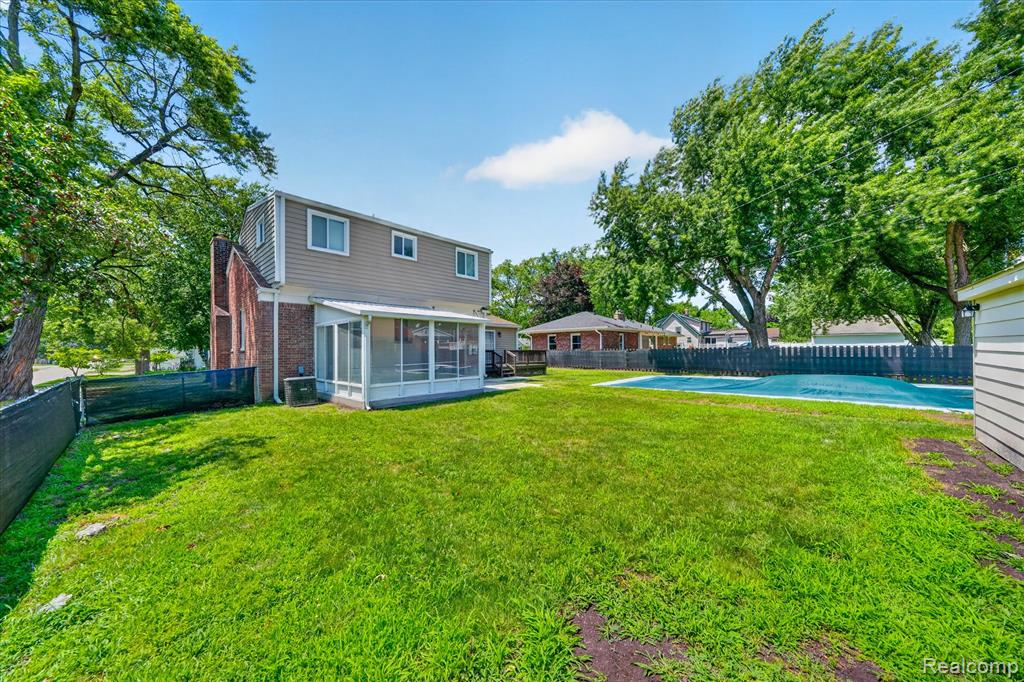 18902 Westmore Street Property Photo 30