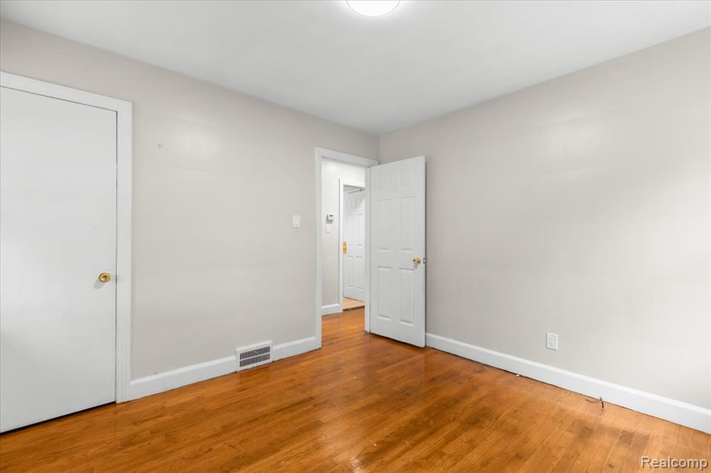 11110 Wayburn Street Property Photo 10