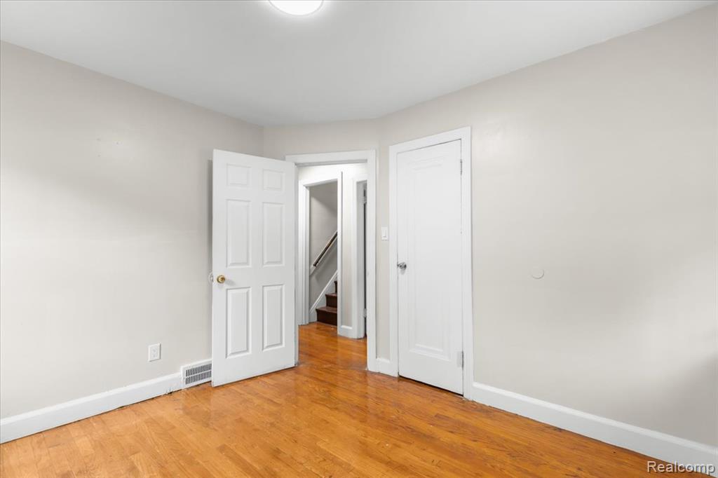 11110 Wayburn Street Property Photo 14