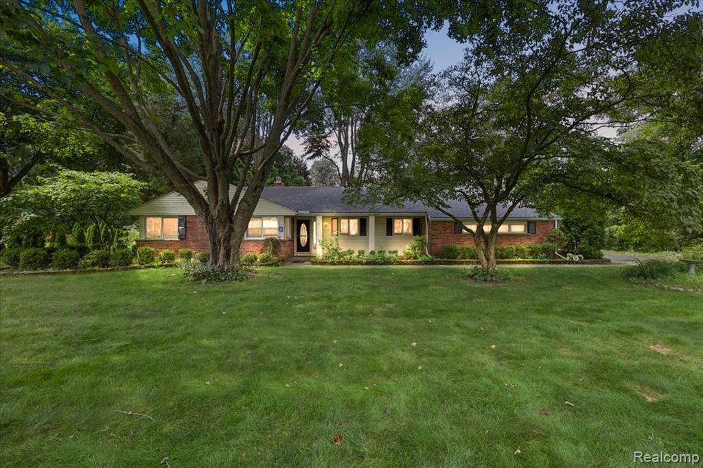 4110 Orchard Hill Drive Property Photo 1
