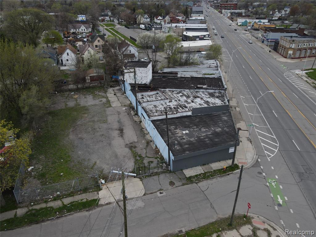 4665 Michigan Avenue Property Photo 4