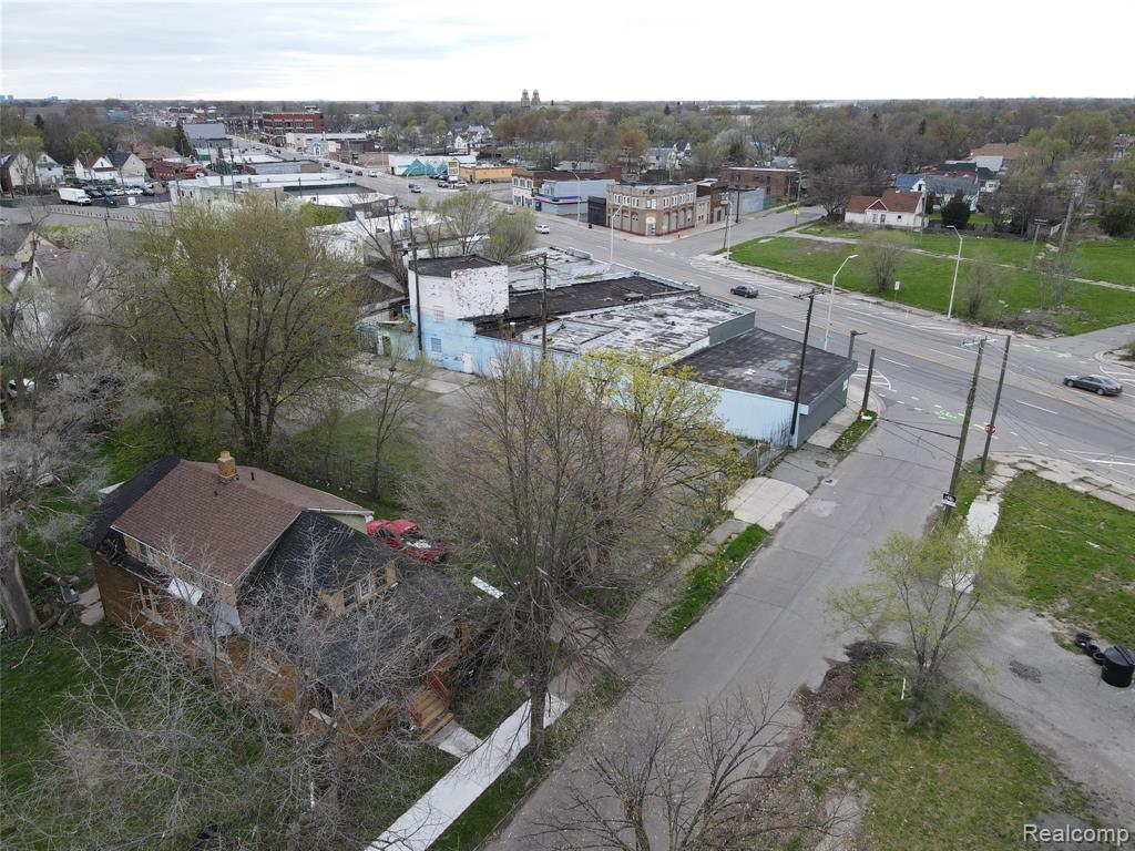 4665 Michigan Avenue Property Photo 5
