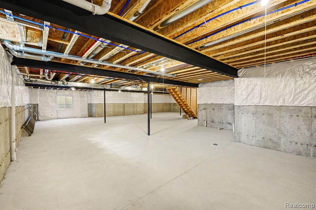 56211 Stone Falcon Drive Property Photo 32