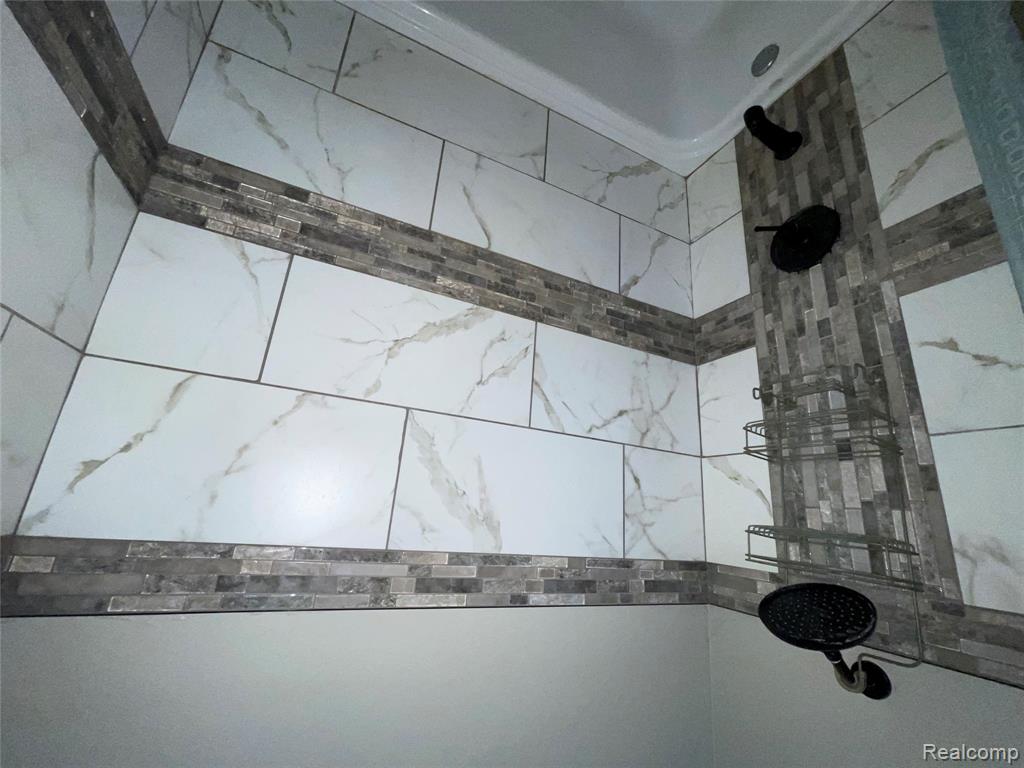 26431 Trowbridge Street Property Photo 20