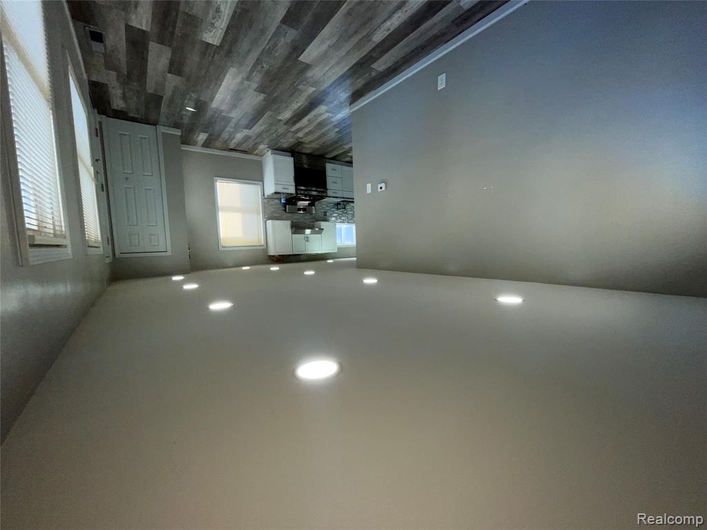 26431 Trowbridge Street Property Photo 27