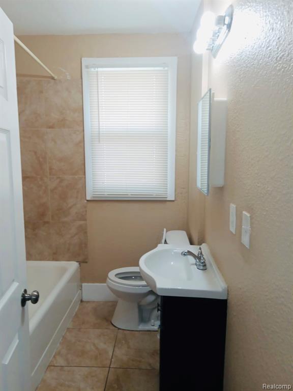 12645 Stoepel Street Property Photo 8