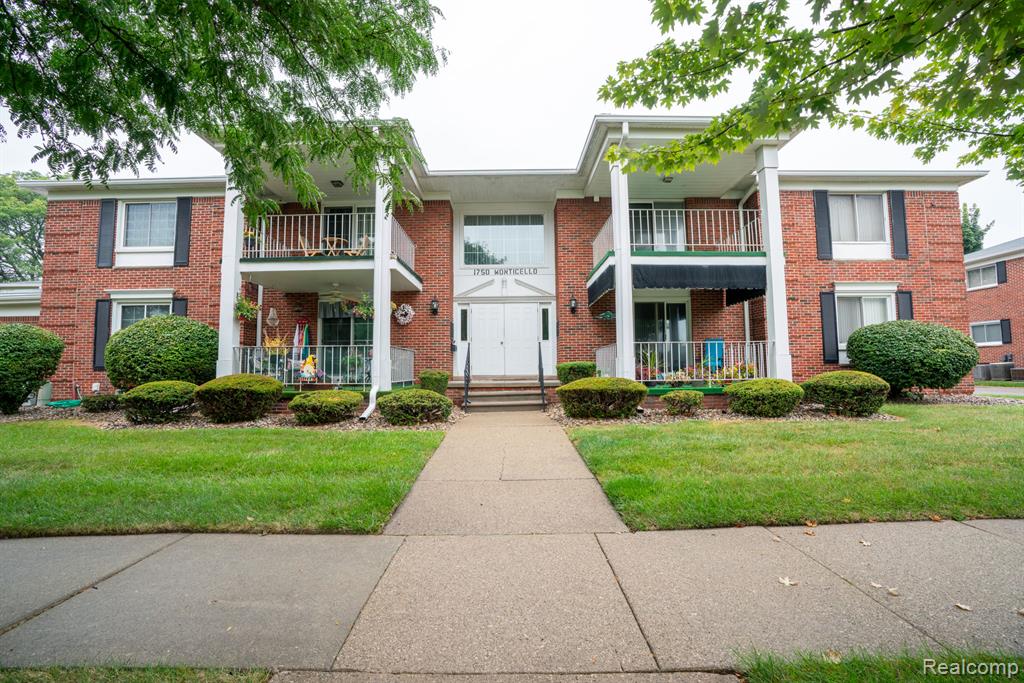 1750 MONTICELLO Street Property Photo 1
