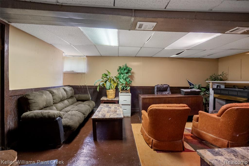 5752 Chatsworth Street Property Photo 15