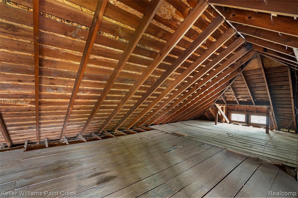 5752 Chatsworth Street Property Photo 33