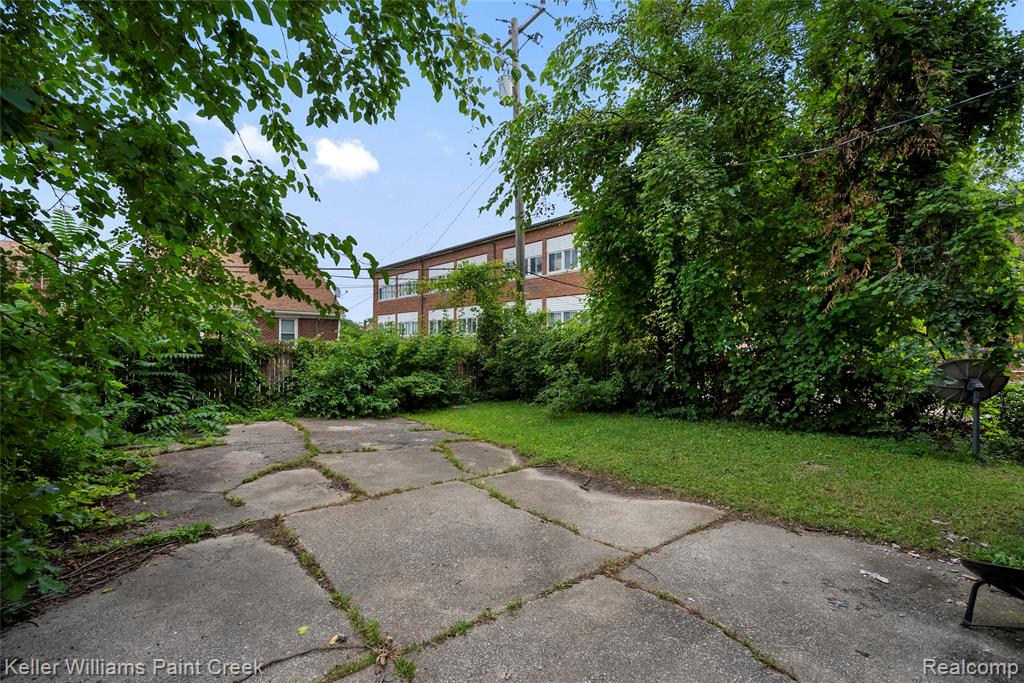 5752 Chatsworth Street Property Photo 35