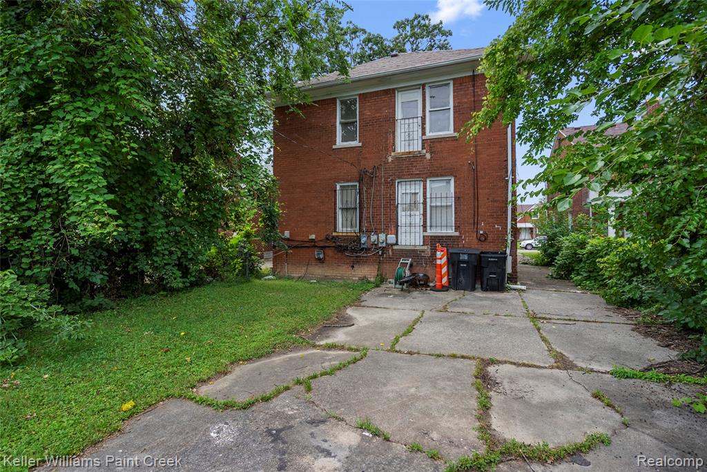 5752 Chatsworth Street Property Photo 37