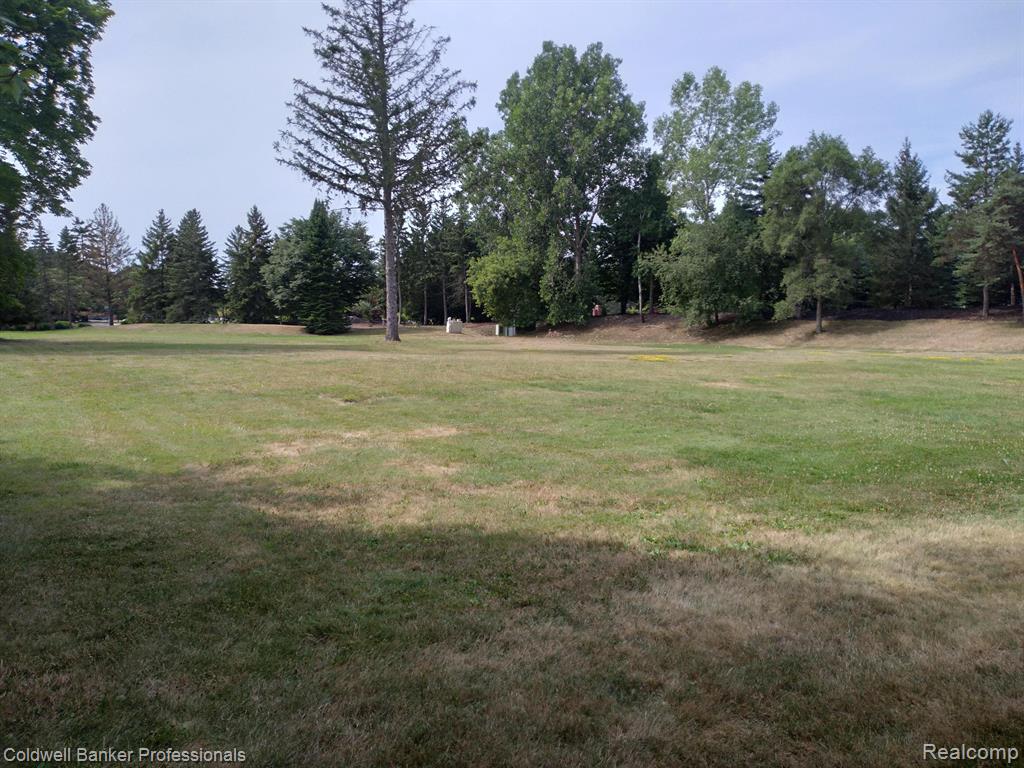 2530 South Boulevard Property Photo 5