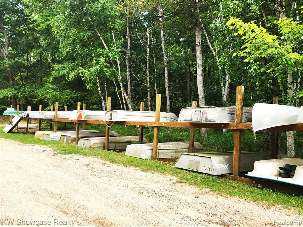 000 Red Fox Run Property Photo 8