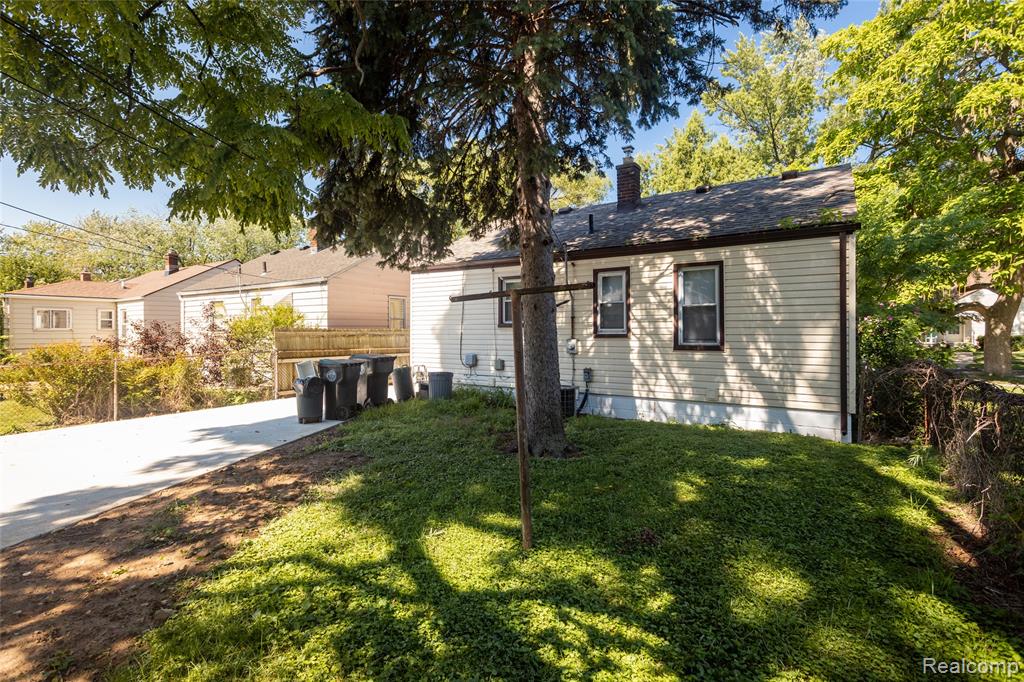 17214 Hanna Street Property Photo 12