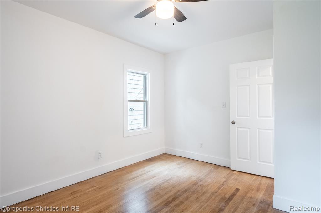 4373-4375 Balfour Road Property Photo 24