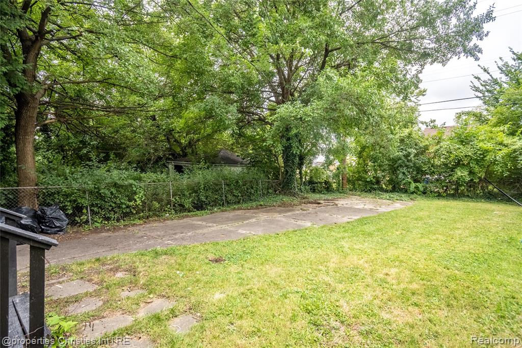 4373-4375 Balfour Road Property Photo 38