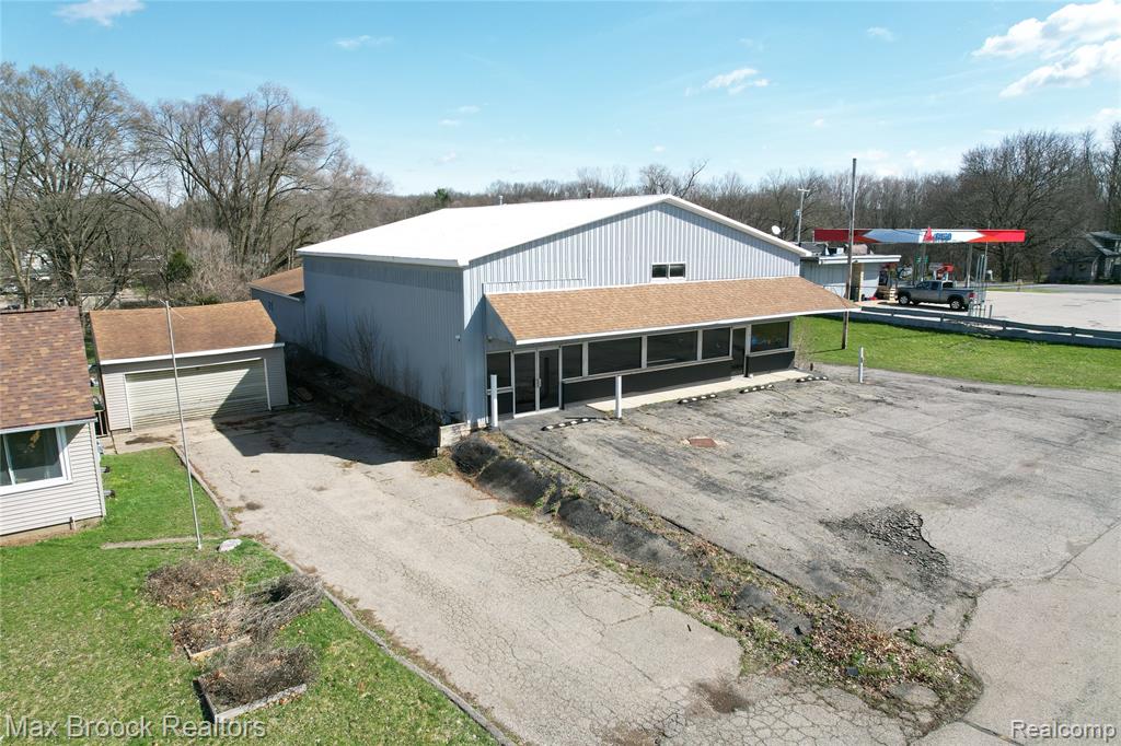 110 Creekview Drive Property Photo 4