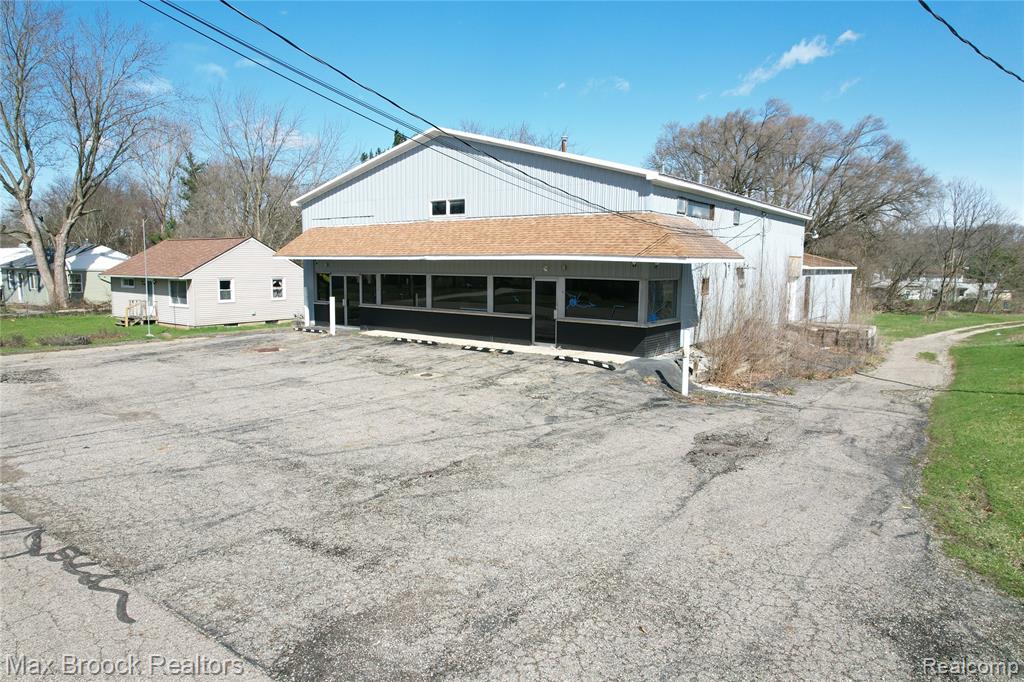 110 Creekview Drive Property Photo 5