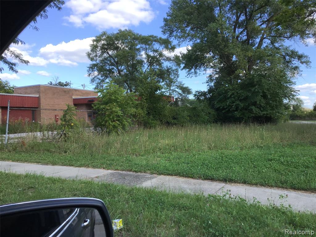 1620 King Street Property Photo 1