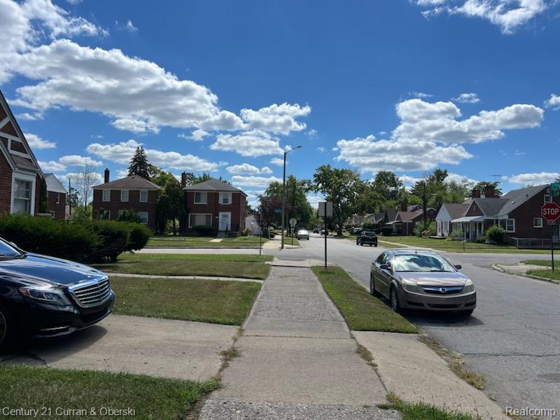 18210 Saint Marys Street Property Photo 3