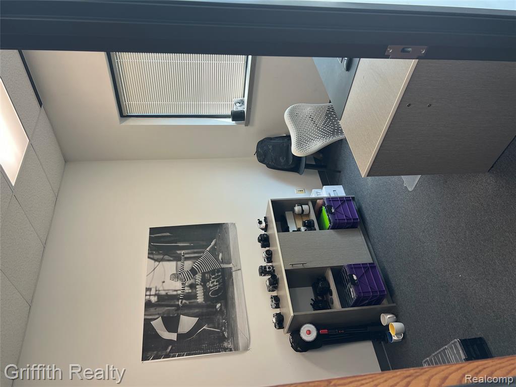 5864 Sterling Drive Suite 5900 Property Photo 10