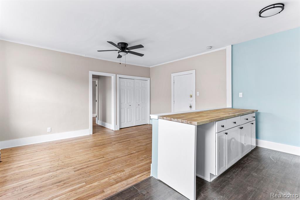 3550 Montclair Street Property Photo 16