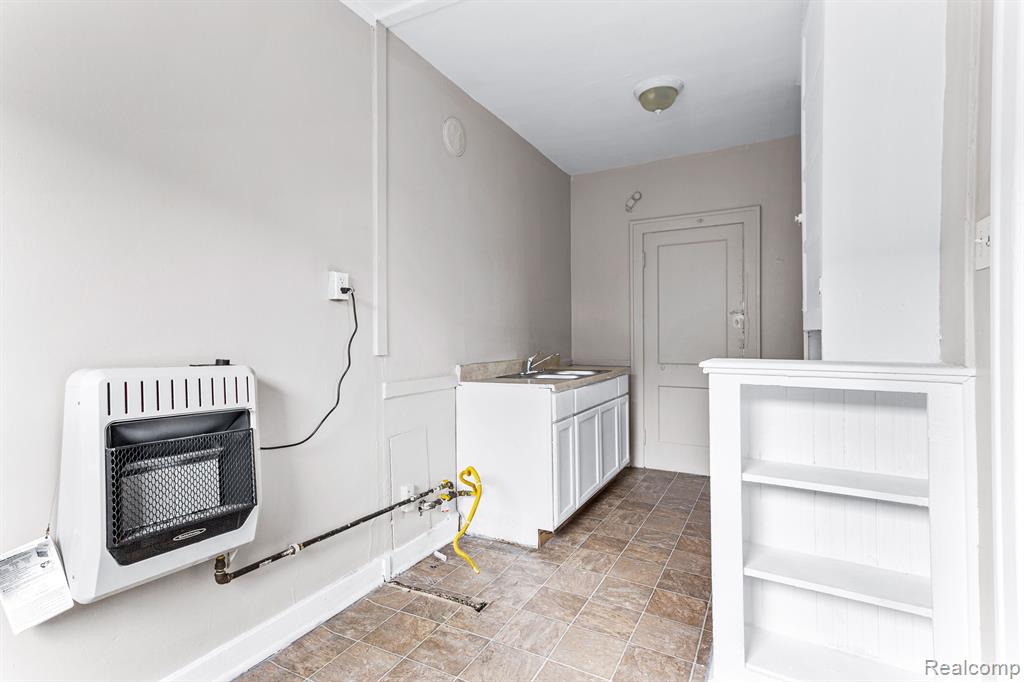 3550 Montclair Street Property Photo 42