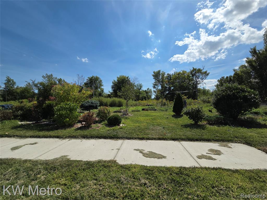 14166 Mayfield Street Property Photo 1