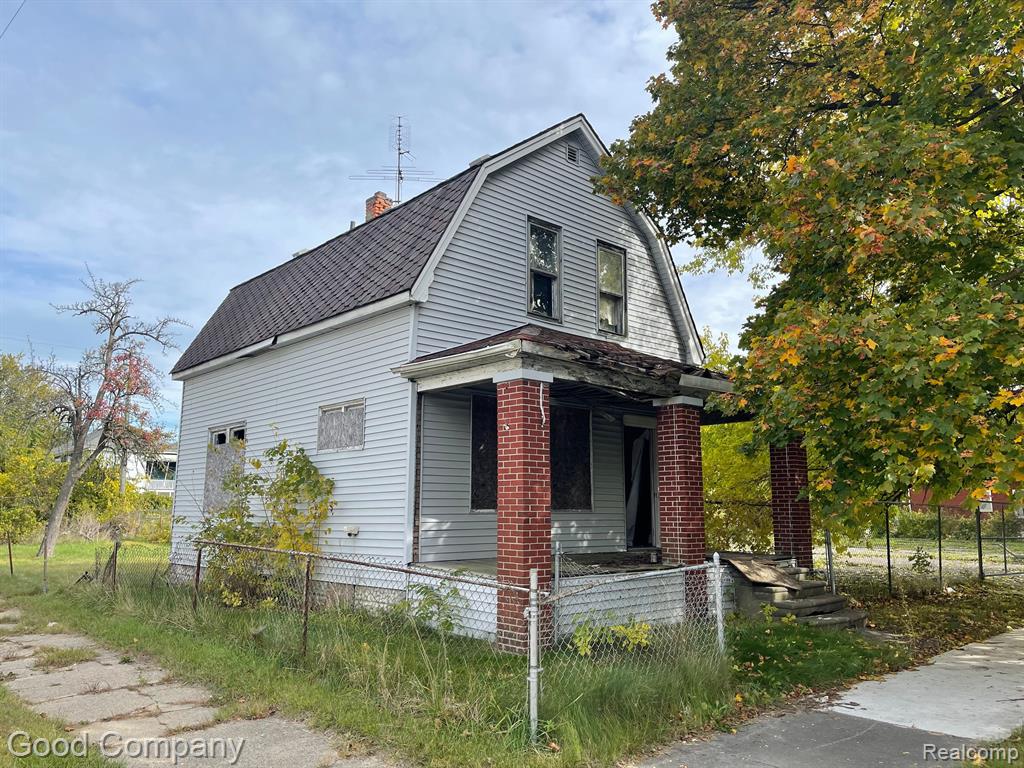 4280 Hurlbut Street Property Photo 1
