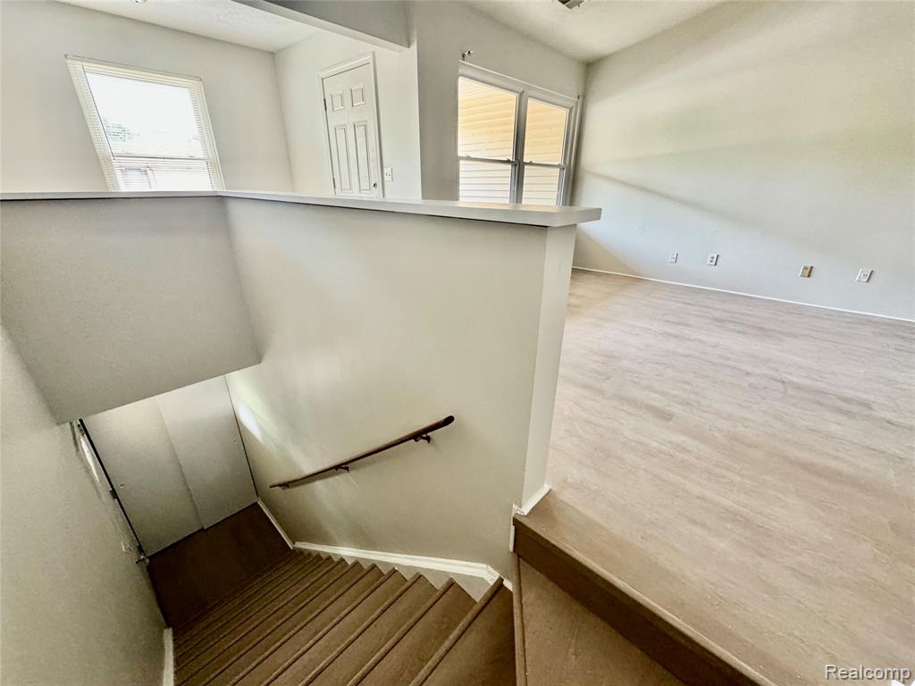 19536 Northridge Drive Property Photo 2