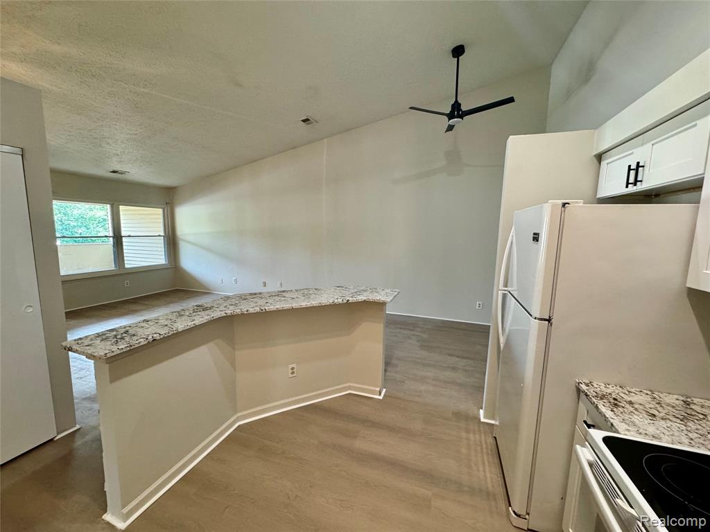 19536 Northridge Drive Property Photo 9