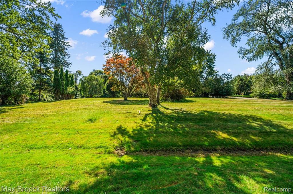 1027 Joanne Court Property Photo 36