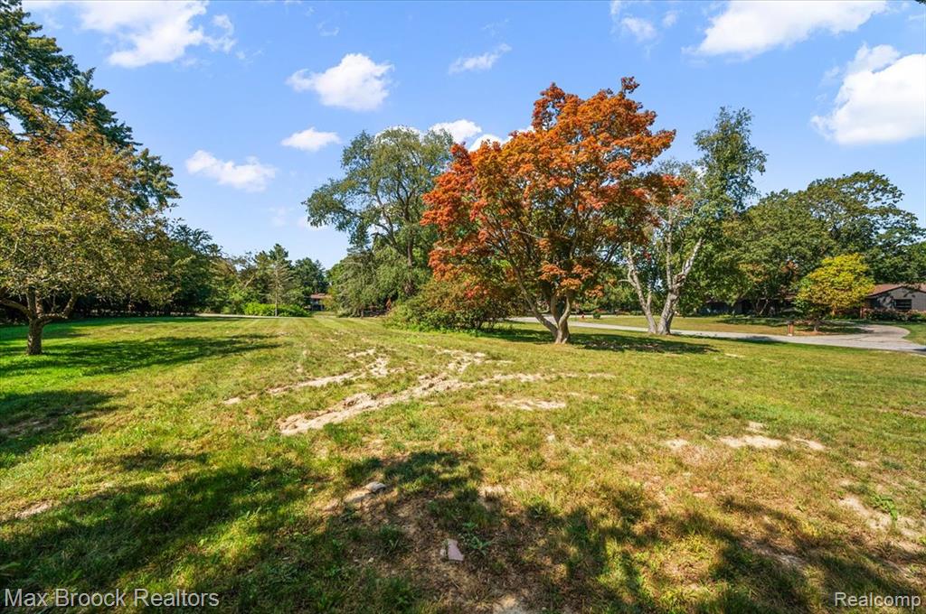 1027 Joanne Court Property Photo 38