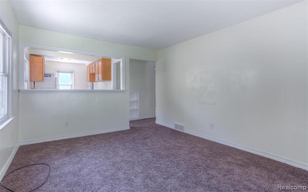 15489 Dixie Property Photo 17