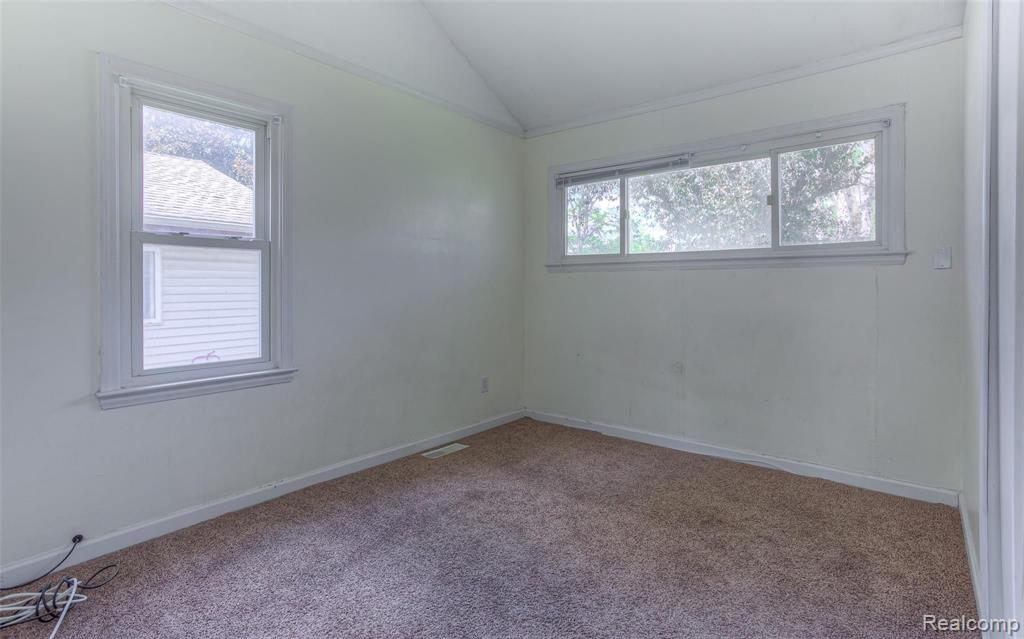 15489 Dixie Property Photo 19