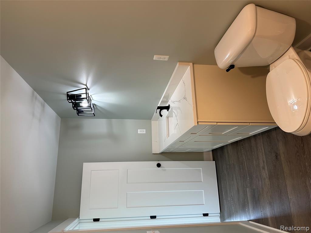 7544 Church Road Property Photo 10