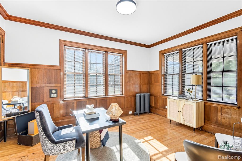360 E Boston Boulevard Property Photo 5