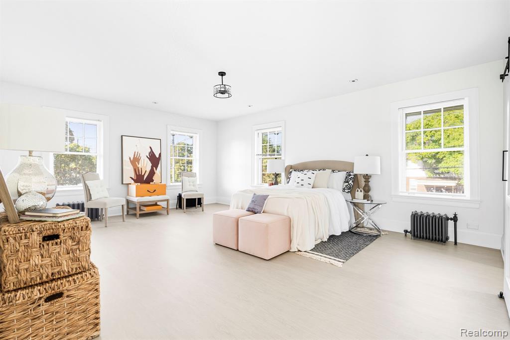 360 E Boston Boulevard Property Photo 20